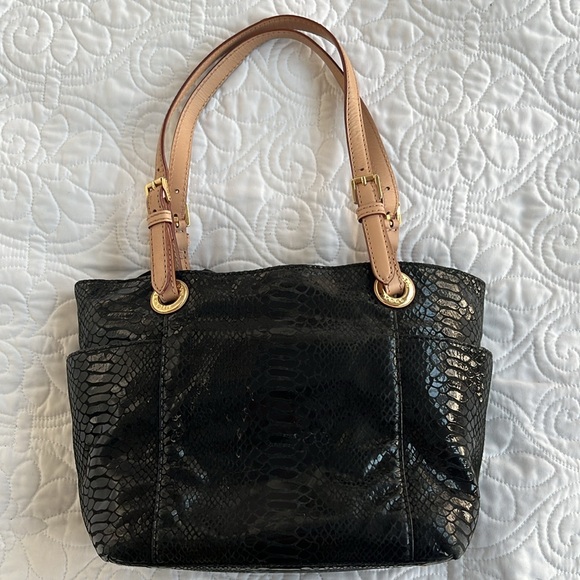 Michael Kors black snakeskin handbag - Picture 3 of 4